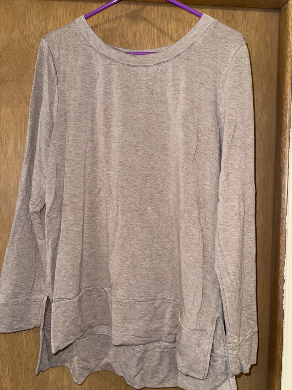 Soma Light Gray Long Sleeve Layered Hem Tee